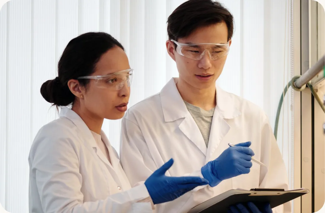 Two scientists in a lab